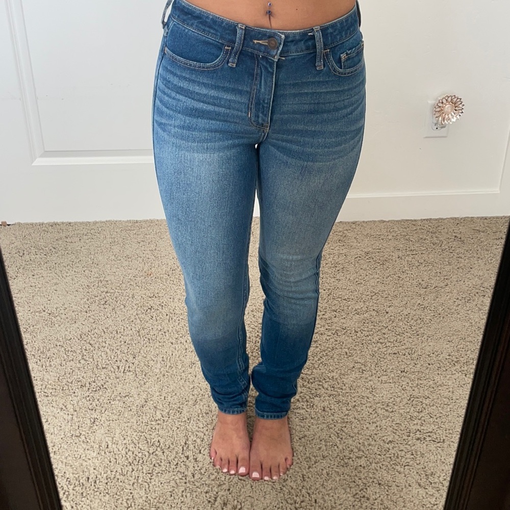 Hollister Vintage Stretch High Rise Super Skinny